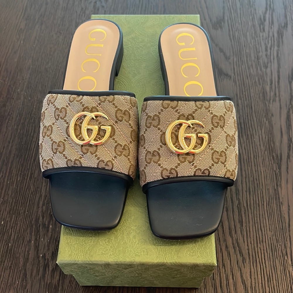 Gucci Jolie Sandals